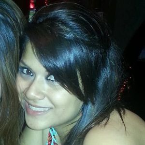 Meet your Posher, Iris